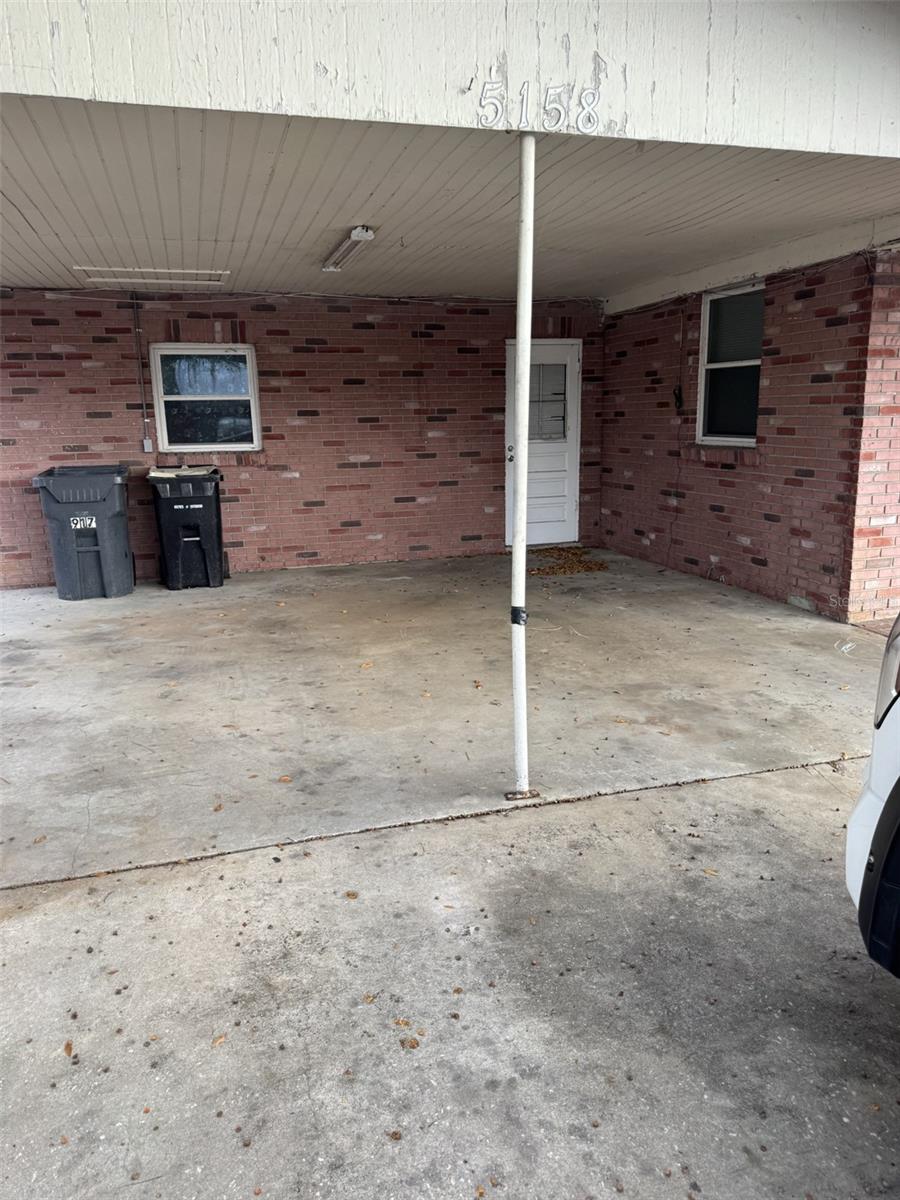 5158 OLD BARTOW EAGLE LAKE RD