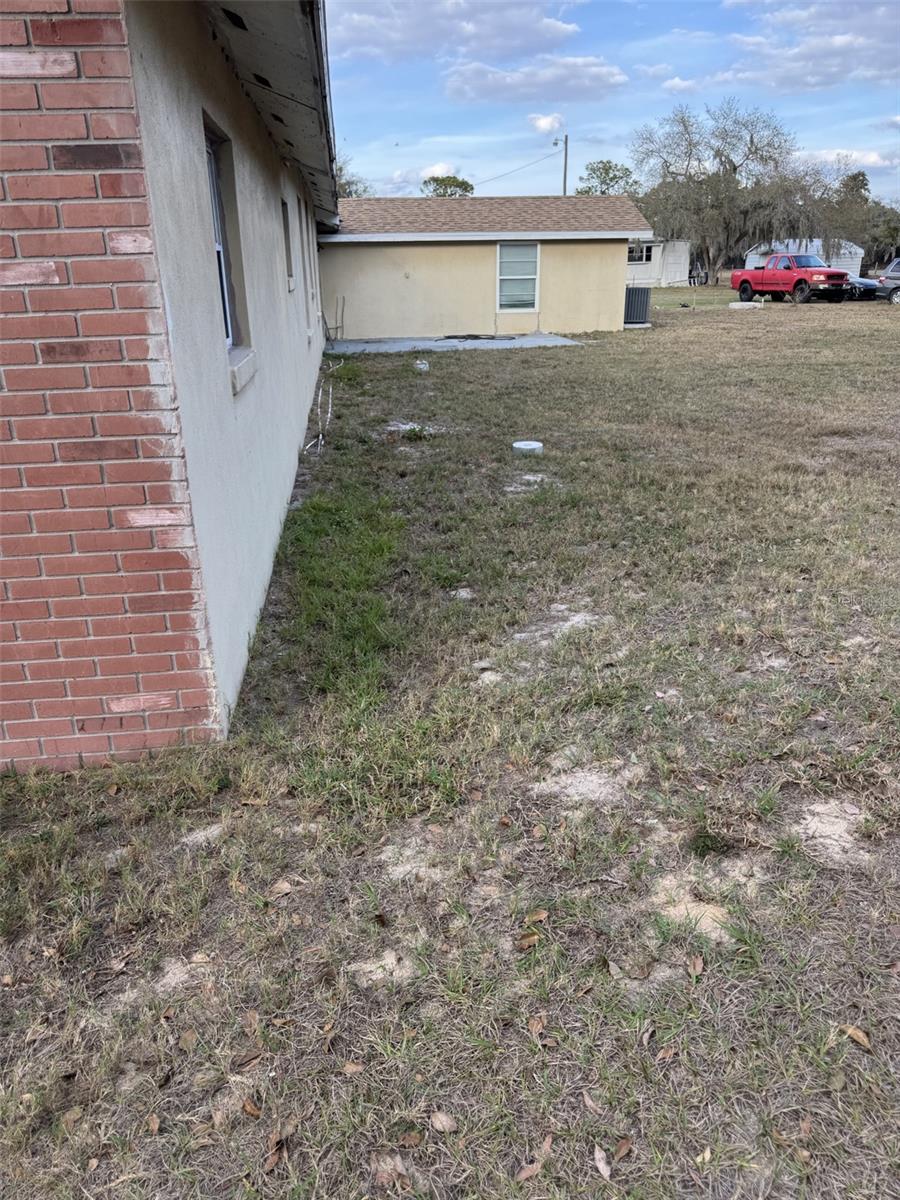 5158 OLD BARTOW EAGLE LAKE RD