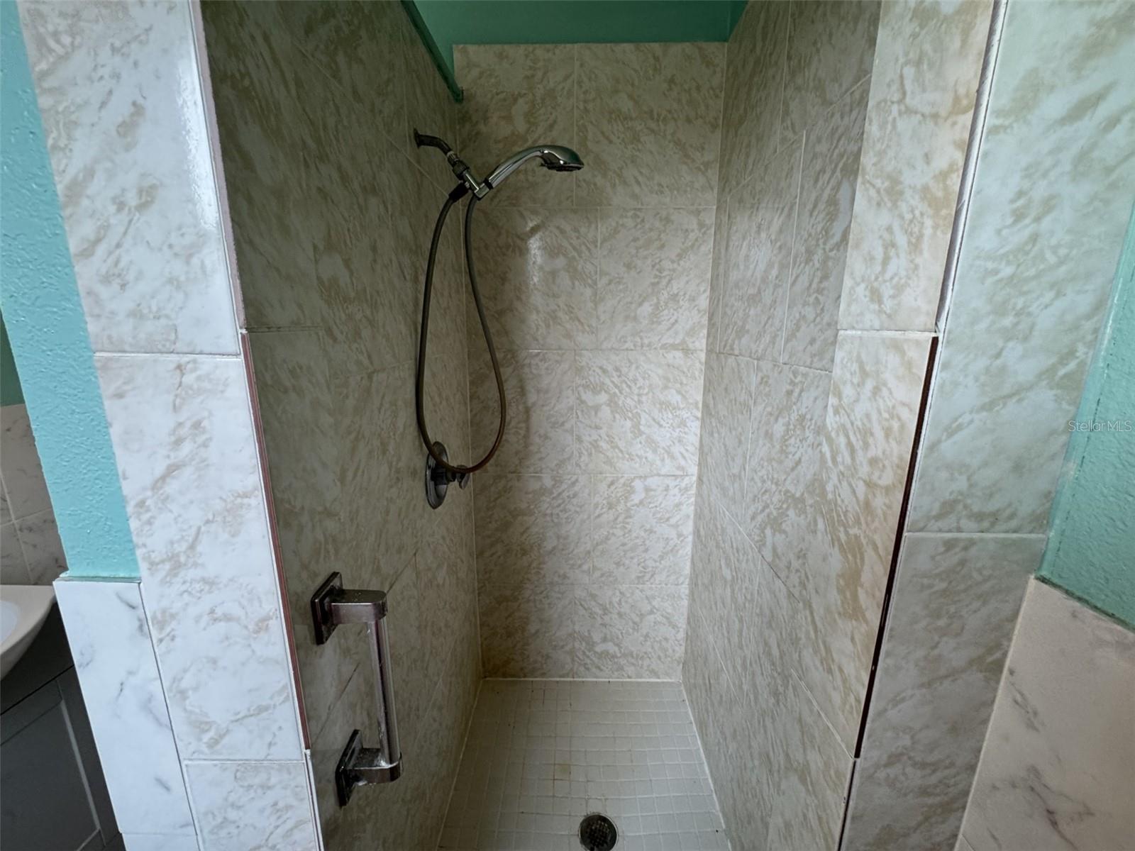 5158 OLD BARTOW EAGLE LAKE RD