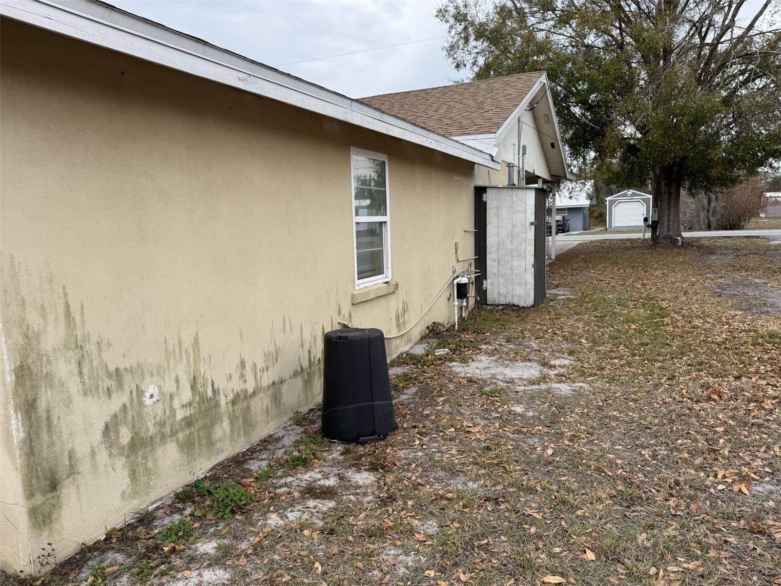 5158 OLD BARTOW EAGLE LAKE RD