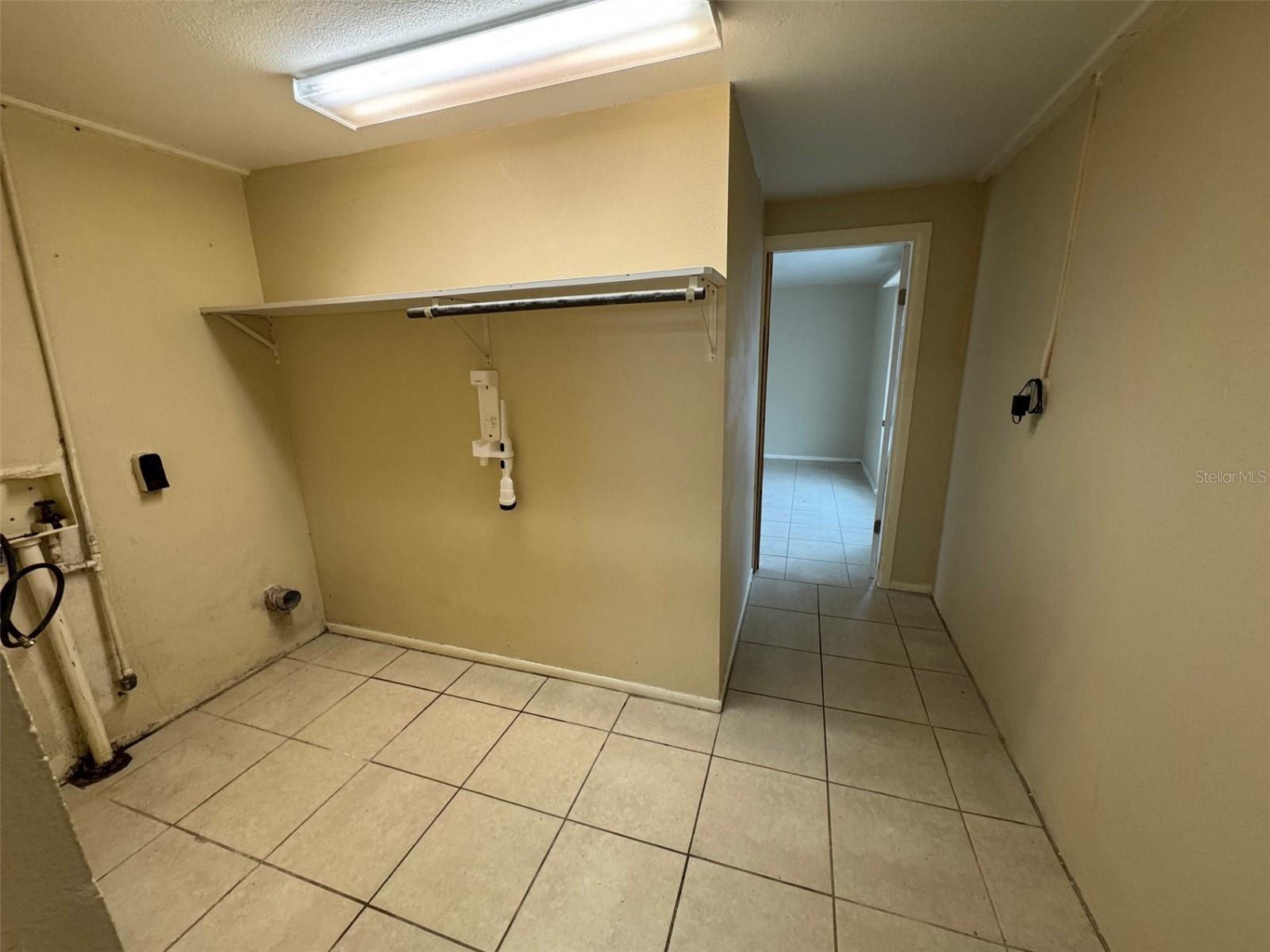 5158 OLD BARTOW EAGLE LAKE RD