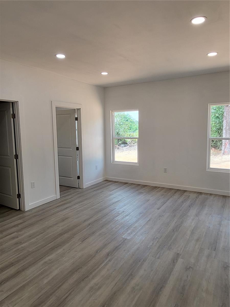 1340 W FROSTPROOF RD