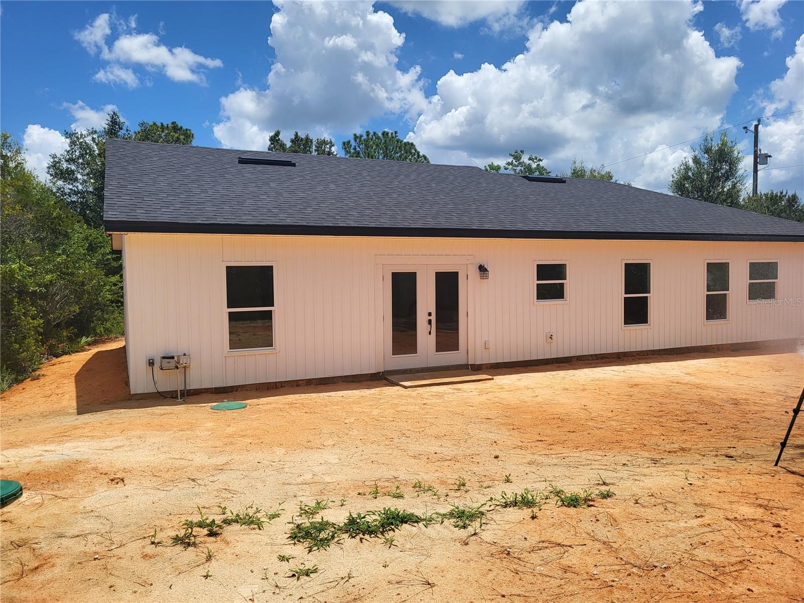 1340 W FROSTPROOF RD