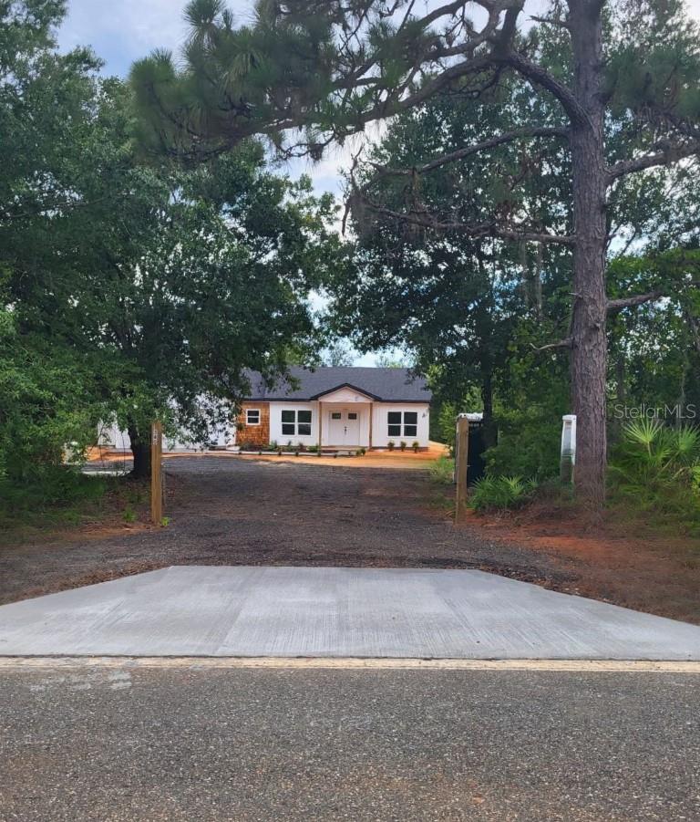 1340 W FROSTPROOF RD