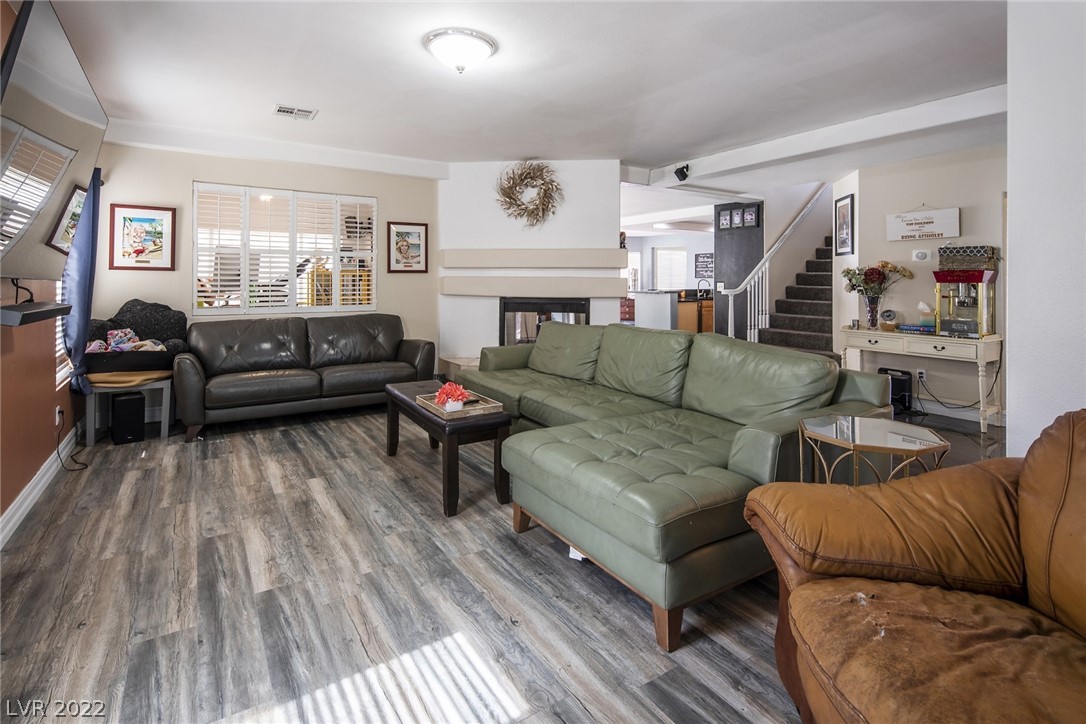 277 Plaza Capri Court