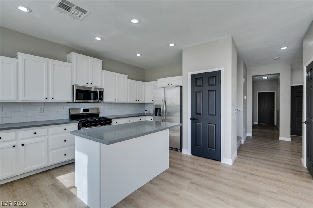9629 Vanderhoof Court