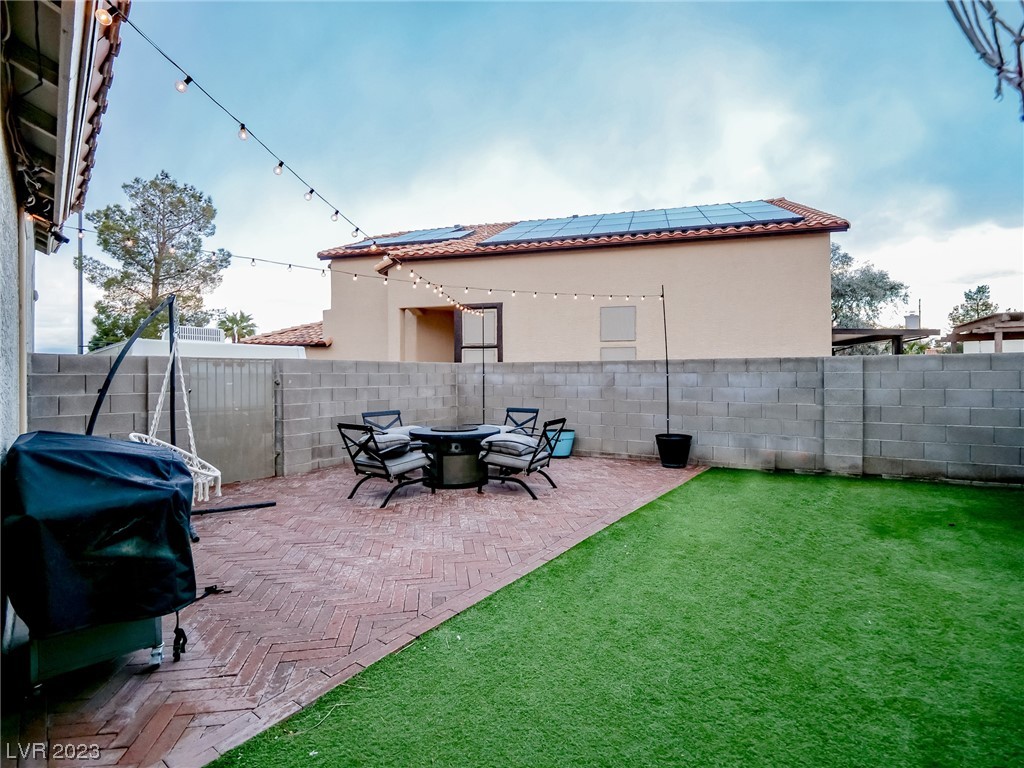 7405 Wildwind Drive