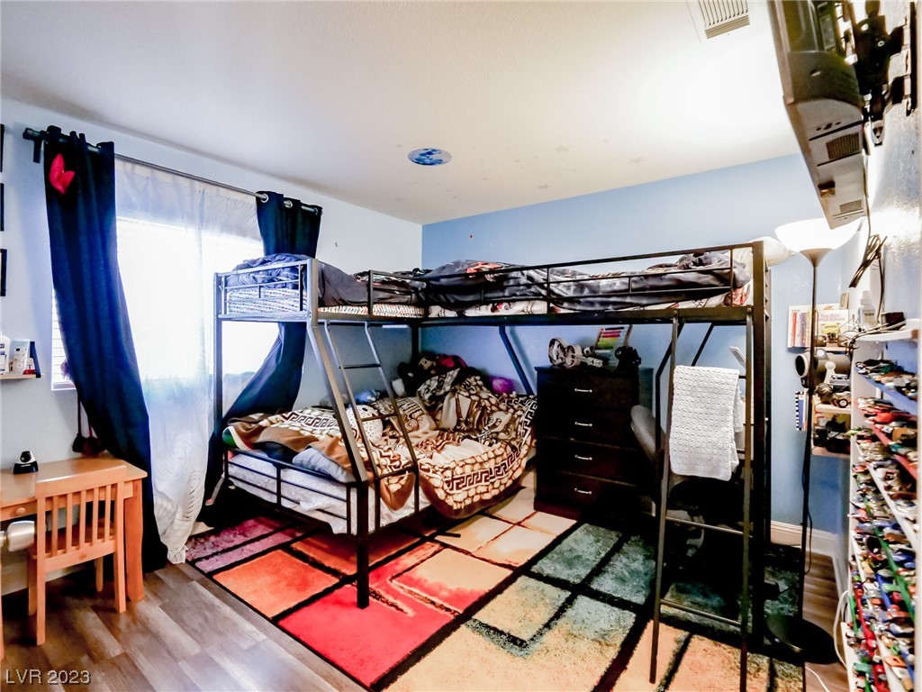 7405 Wildwind Drive