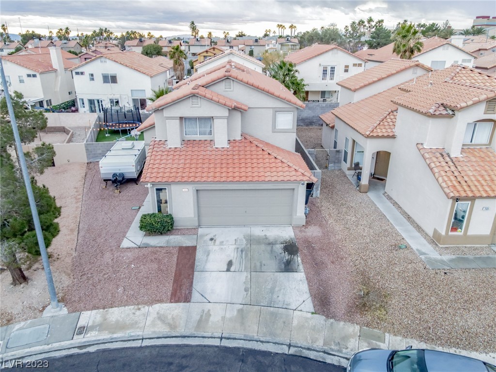 7405 Wildwind Drive