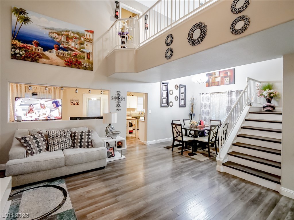 7405 Wildwind Drive
