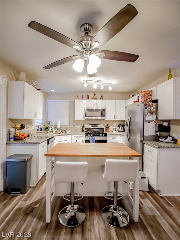 7405 Wildwind Drive
