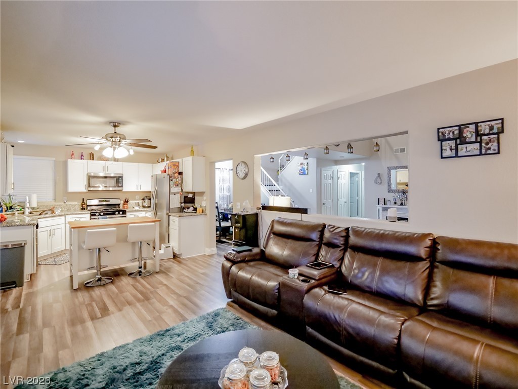 7405 Wildwind Drive