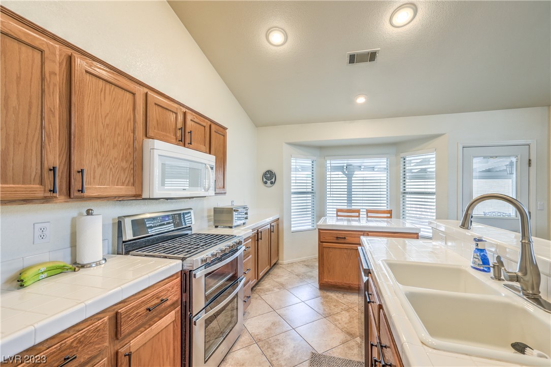 7711 Locke Haven Drive