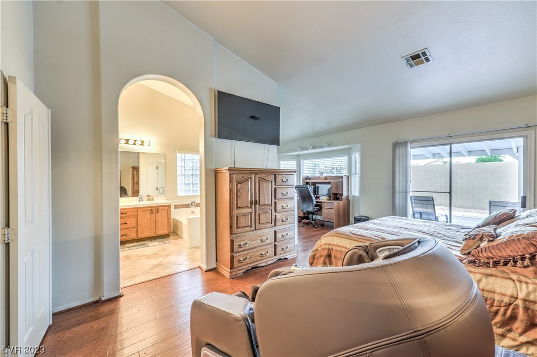 7711 Locke Haven Drive