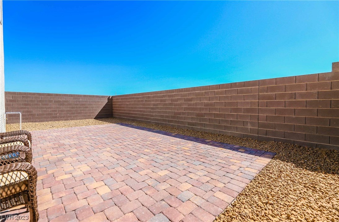 5804 Bonita Rose Street