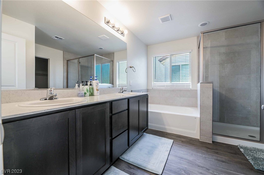 5804 Bonita Rose Street