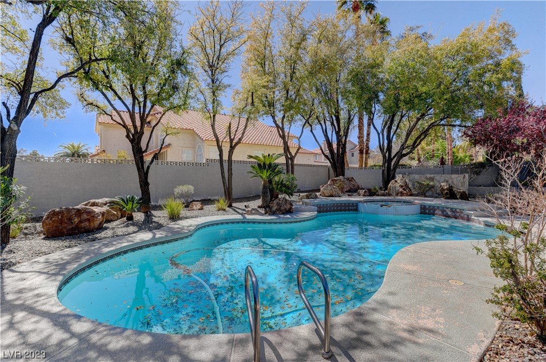 8601 Grandbank Drive