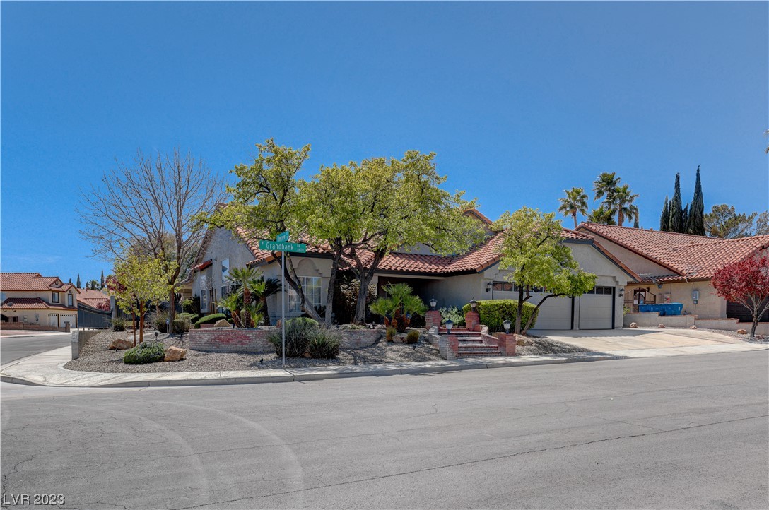 8601 Grandbank Drive