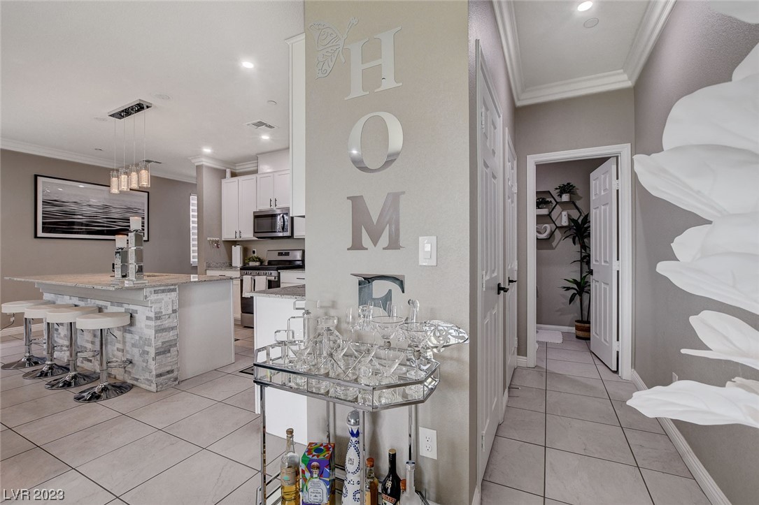 1637 Harvest Pecan Court