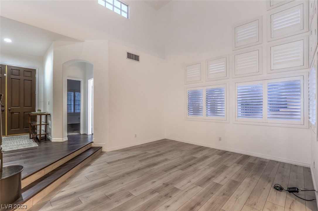 2534 Los Coches Circle