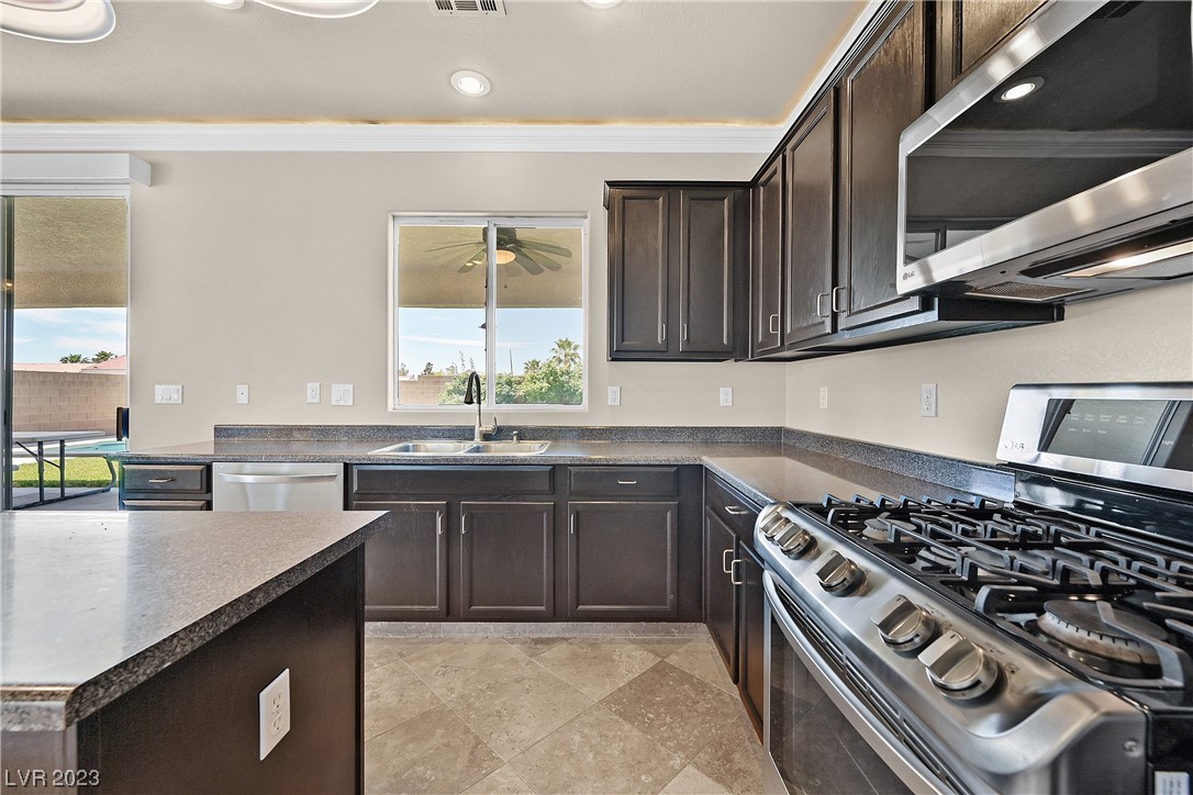 5905 Gentle Creek Lane