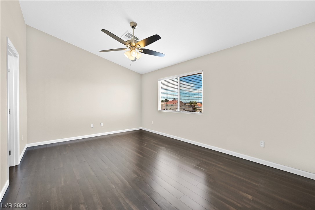 5905 Gentle Creek Lane