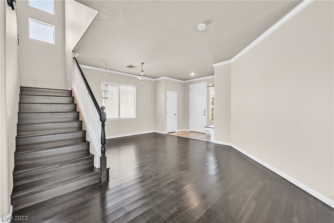 5905 Gentle Creek Lane