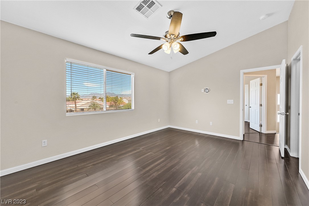 5905 Gentle Creek Lane