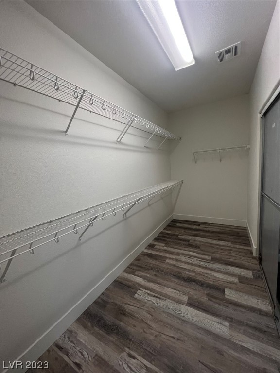 4060 Perfect Lure Street