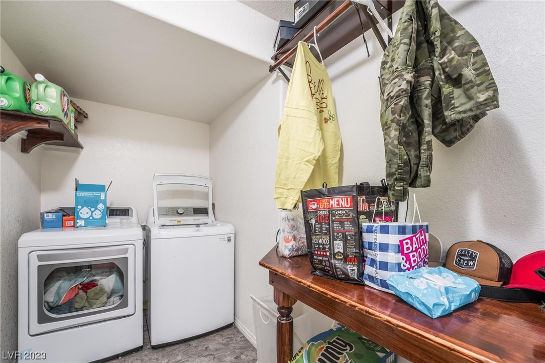 8202 Wildfire Street