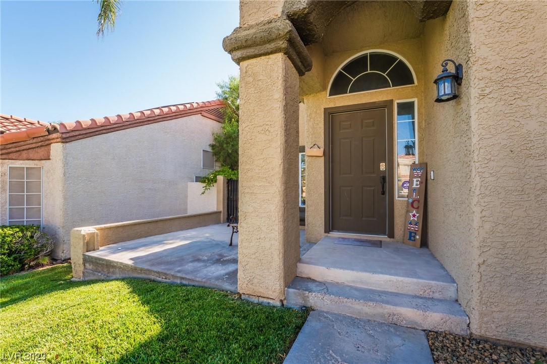 8202 Wildfire Street