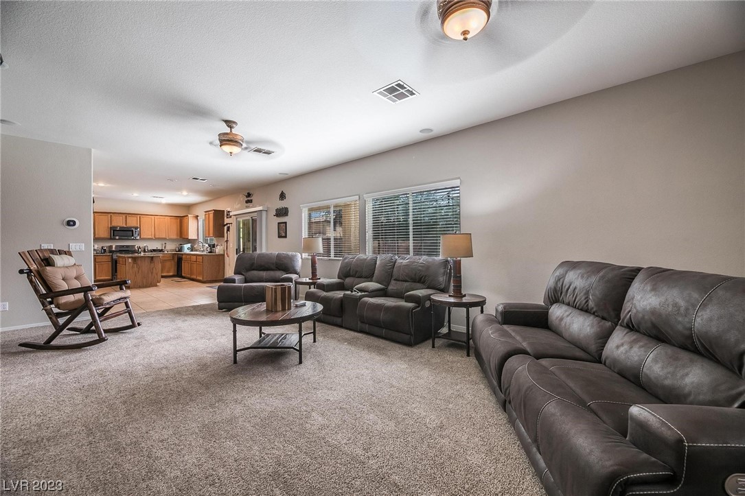 6012 Valley Flower Street