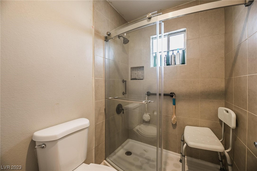 6012 Valley Flower Street