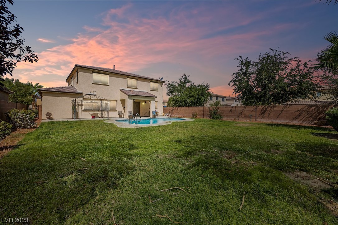 6012 Valley Flower Street