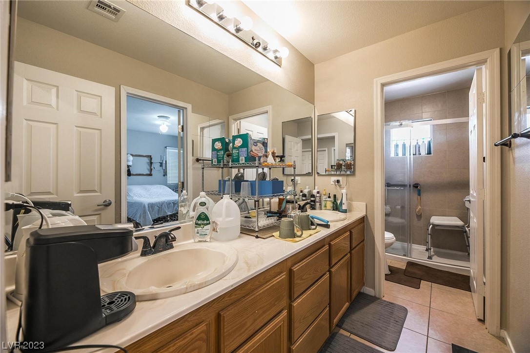 6012 Valley Flower Street