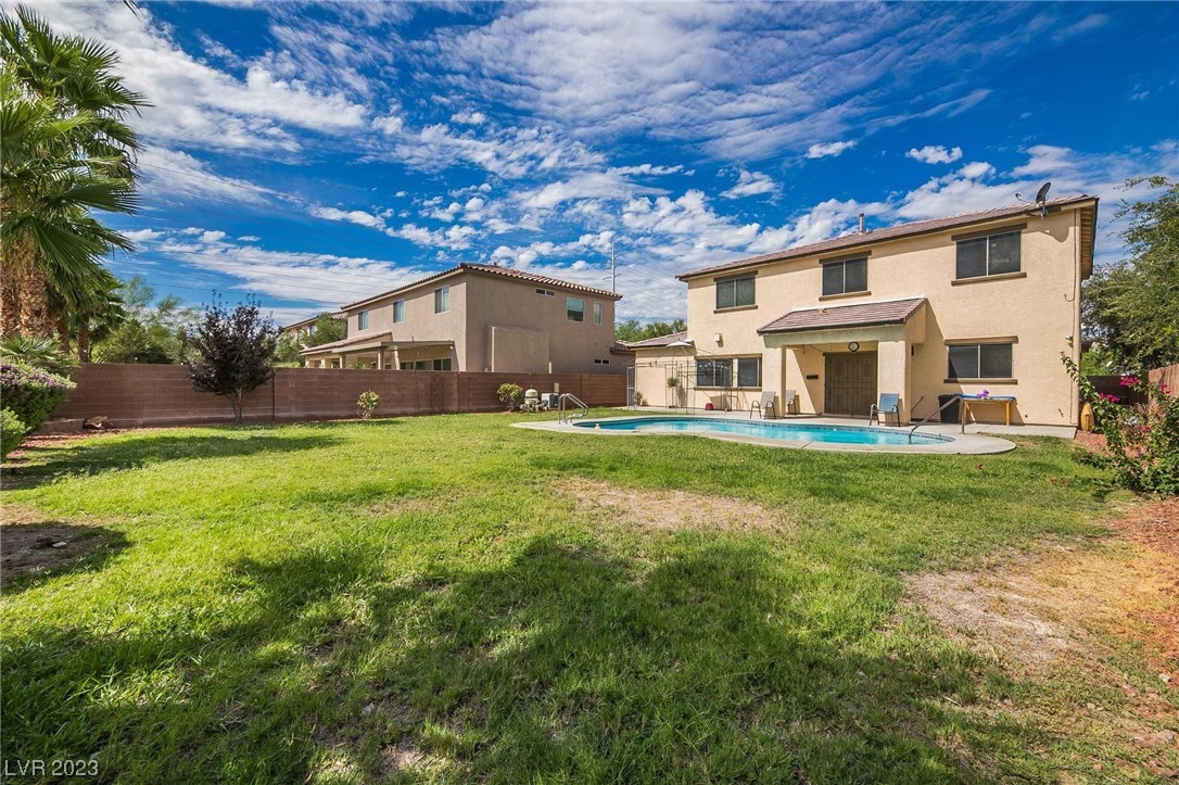 6012 Valley Flower Street