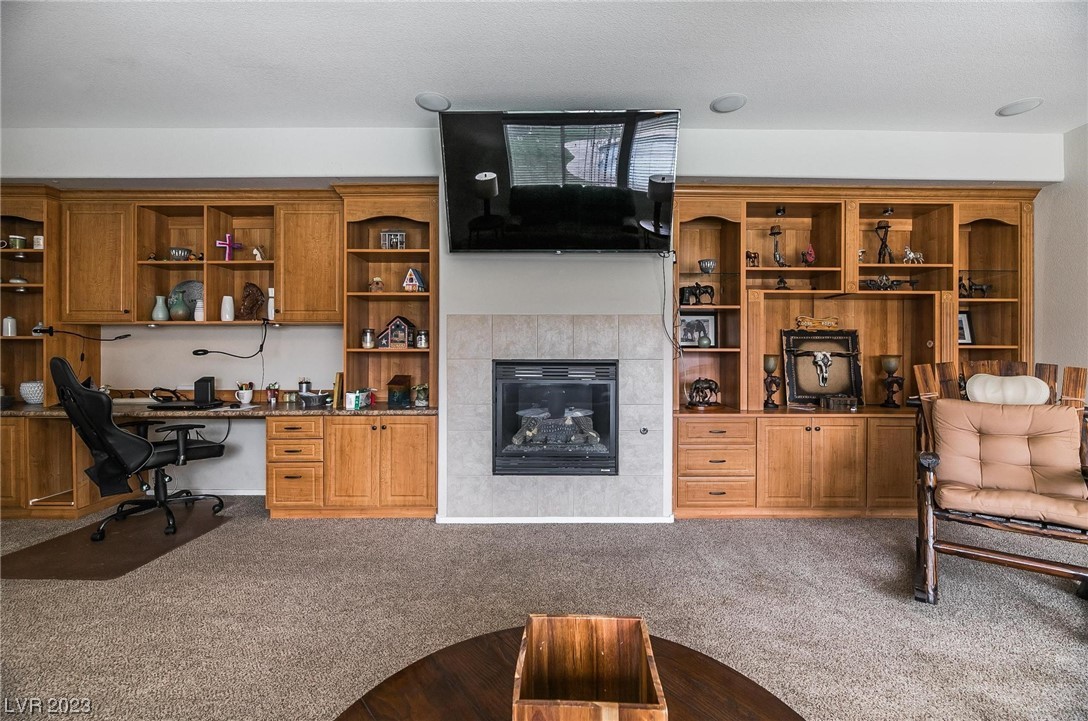 6012 Valley Flower Street