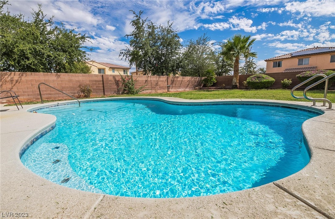 6012 Valley Flower Street