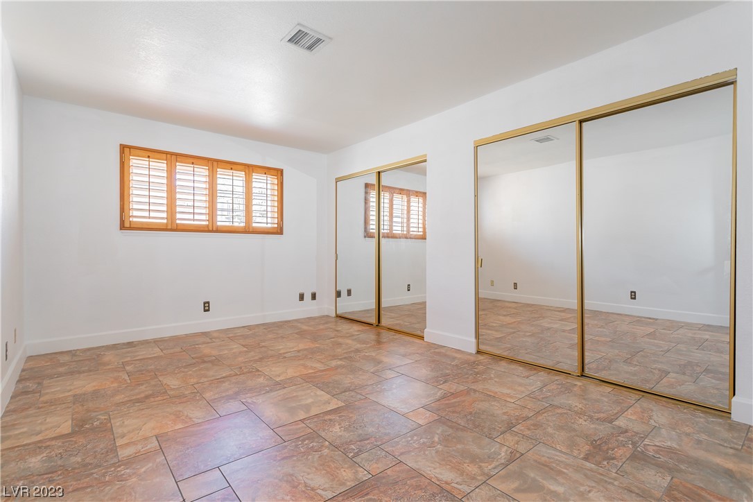 3209 Robin Circle