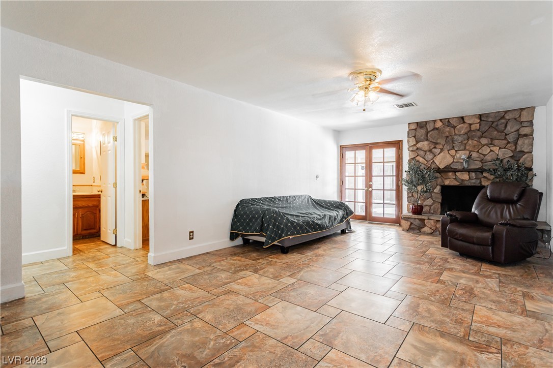 3209 Robin Circle