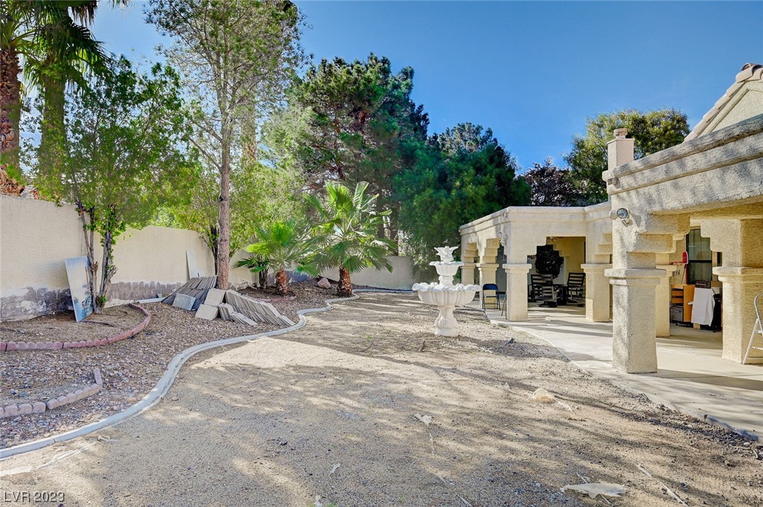 2645 Pershing Circle