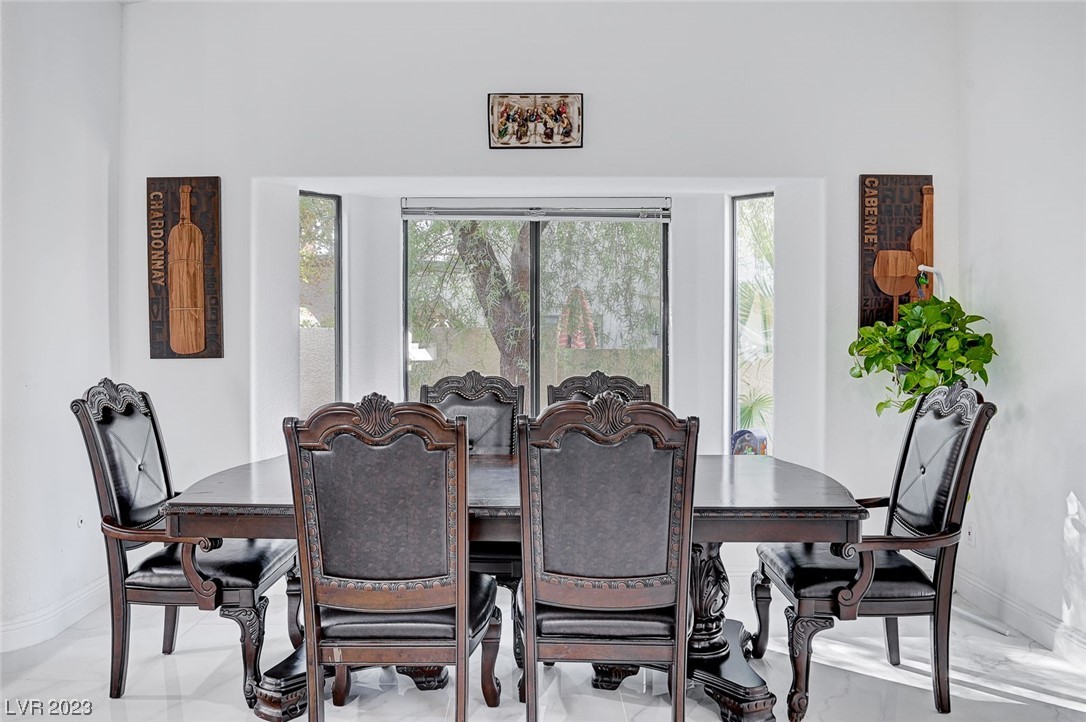 2645 Pershing Circle