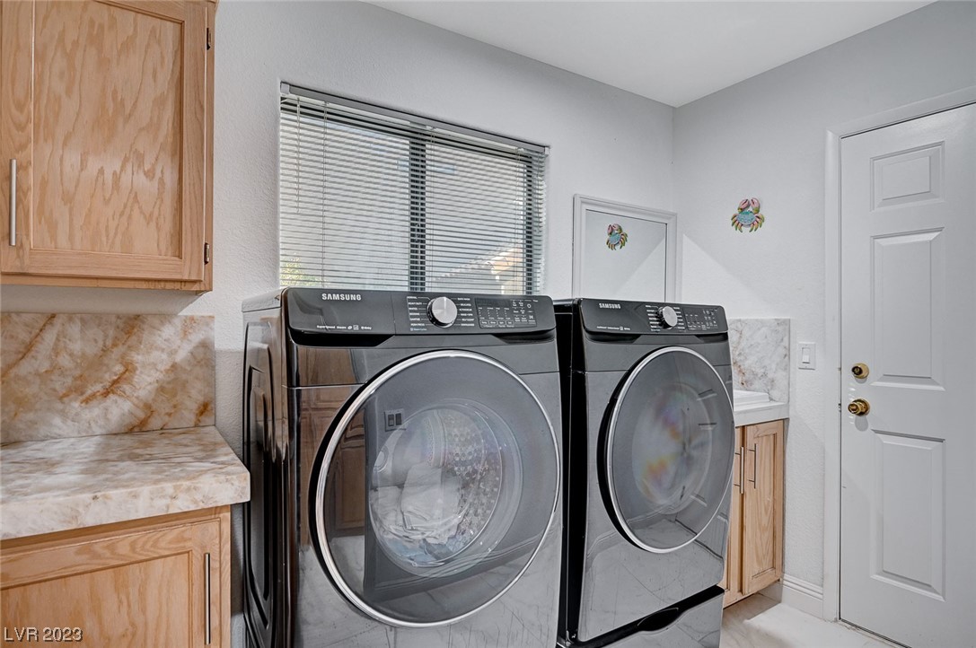 2645 Pershing Circle