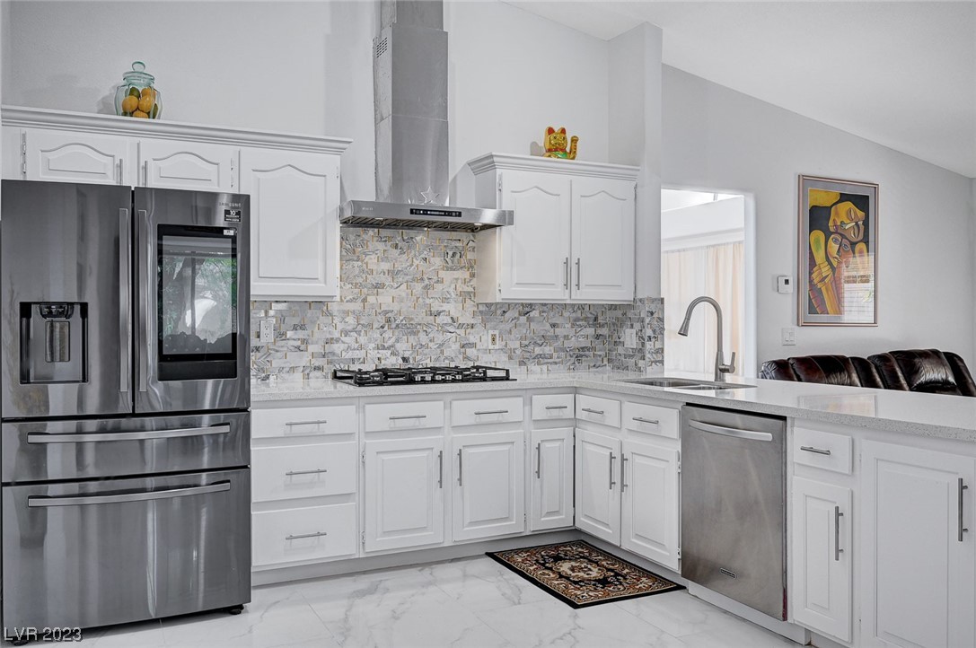 2645 Pershing Circle