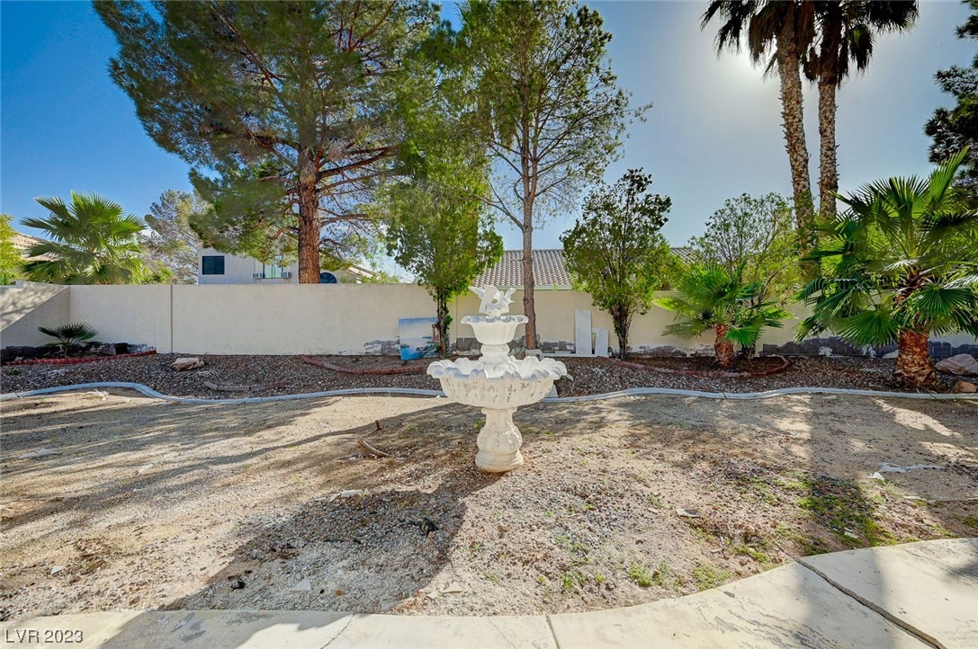 2645 Pershing Circle