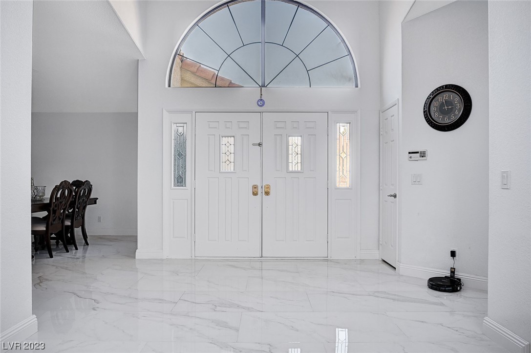 2645 Pershing Circle