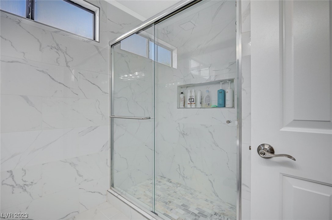 2645 Pershing Circle