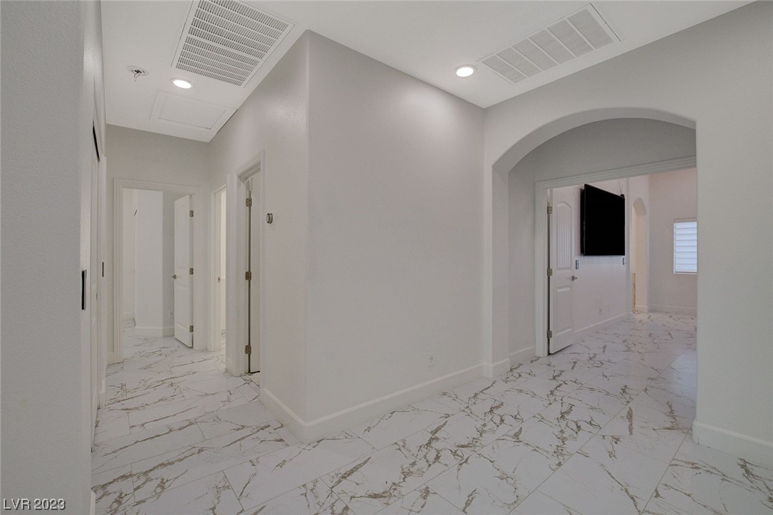 8332 Minots Ledge Avenue