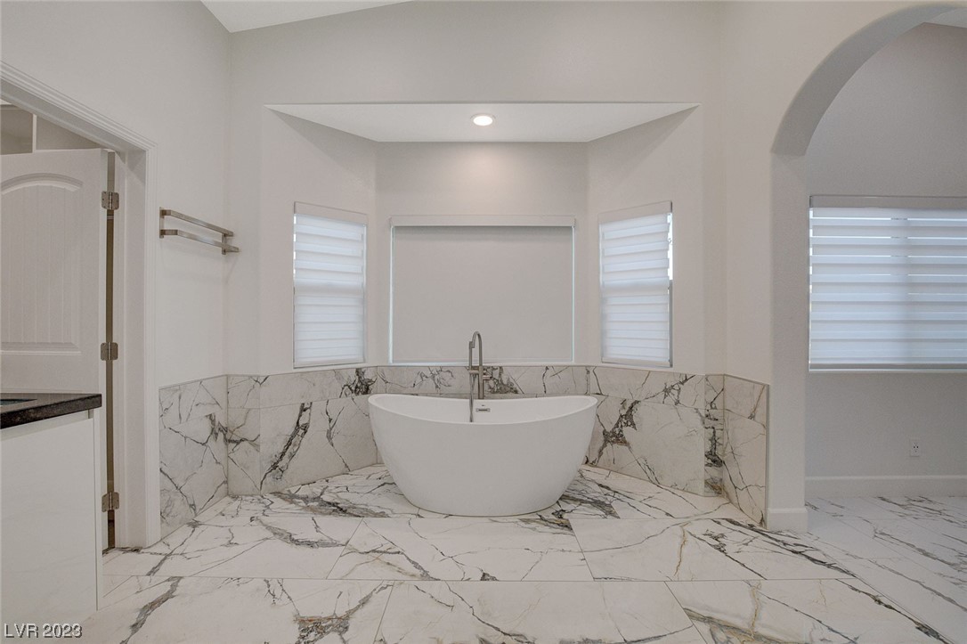 8332 Minots Ledge Avenue