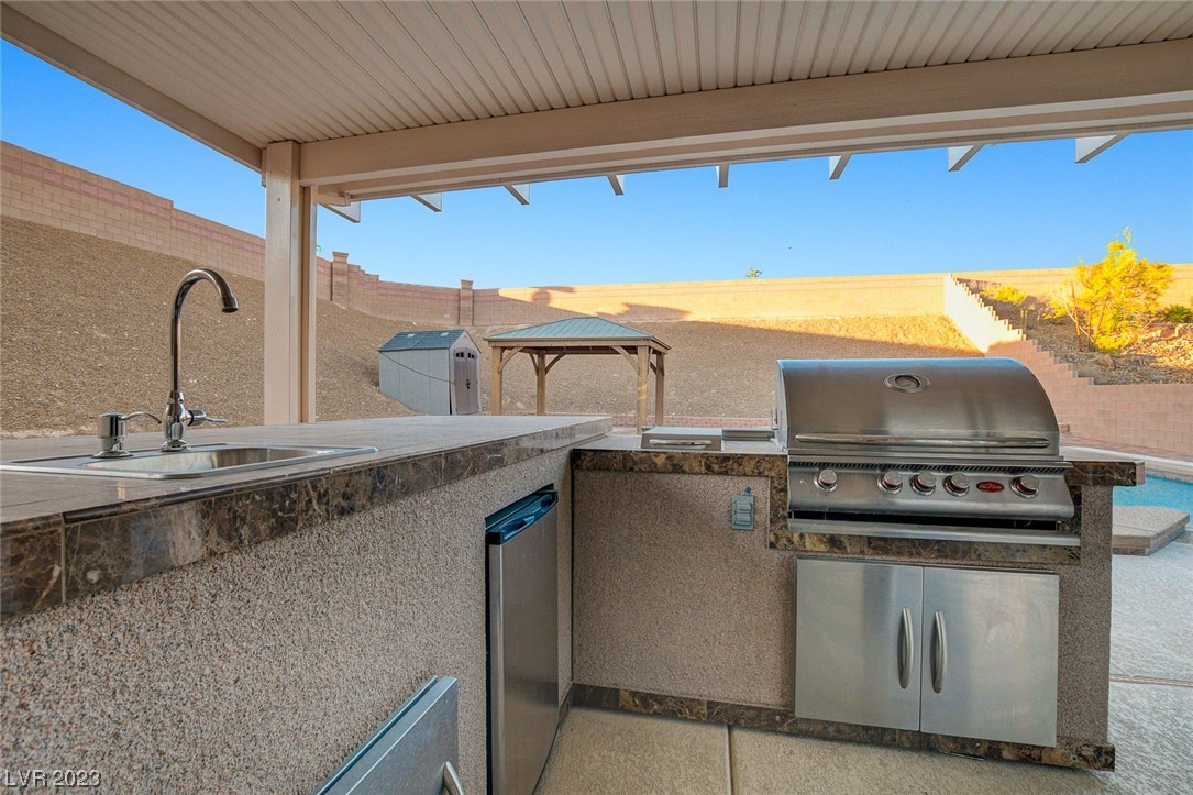 8332 Minots Ledge Avenue